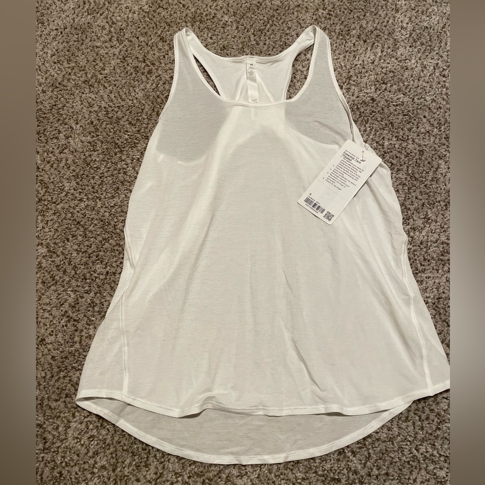 LuluLemon Essential Tank *Pleated. Size 6.